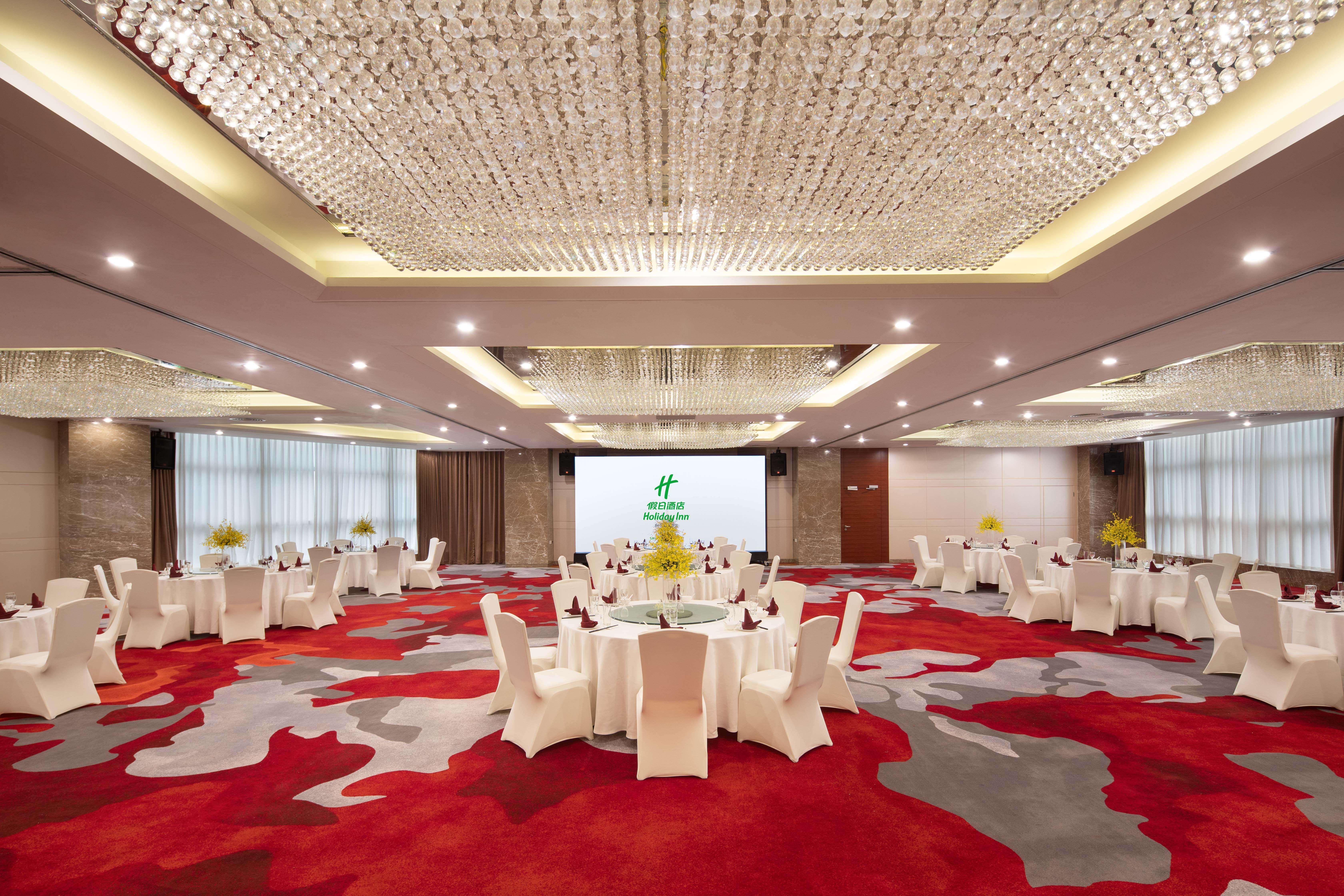Holiday Inn Shanghai Vista By Ihg Exterior photo