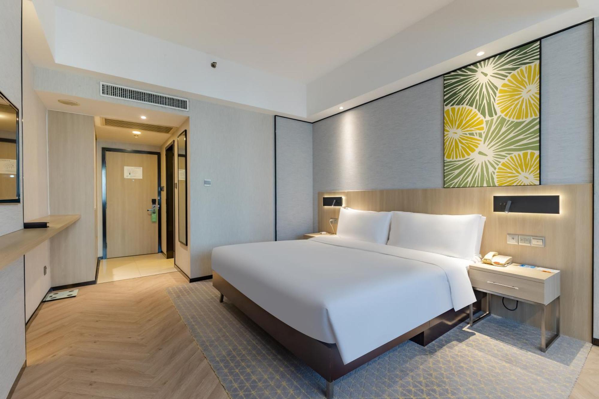 Holiday Inn Shanghai Vista By Ihg Exterior photo